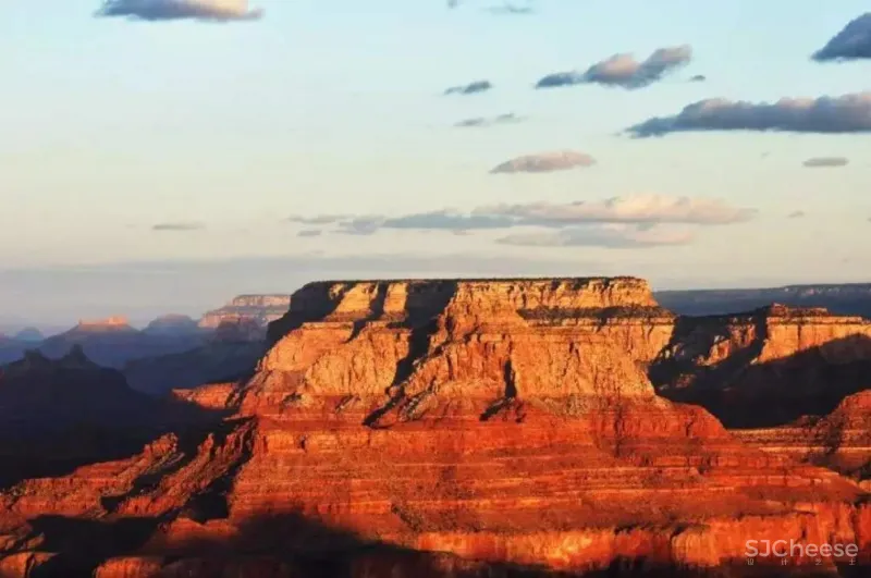 以“纪念碑谷”为灵感,眼见不为实的反转世界丨理居设计