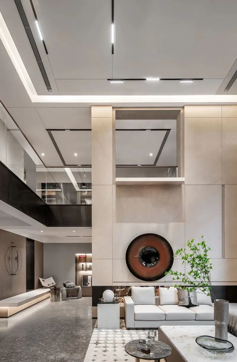 研质共设 430㎡ 气质大宅,北方和煦的下沉庭院