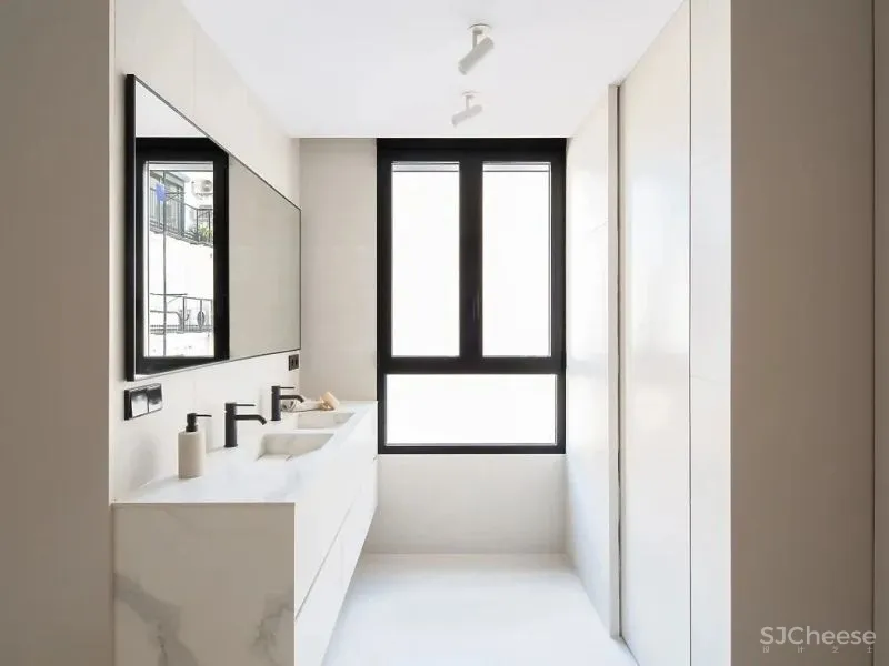 西班牙极简住宅,灯带设计,太高级了!