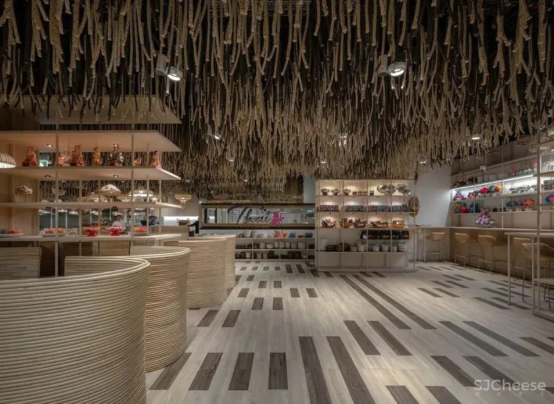 两个国外特色主题餐厅设计:风情不俗