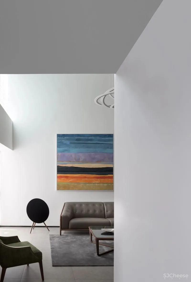 极简私宅，细节与实用性兼备