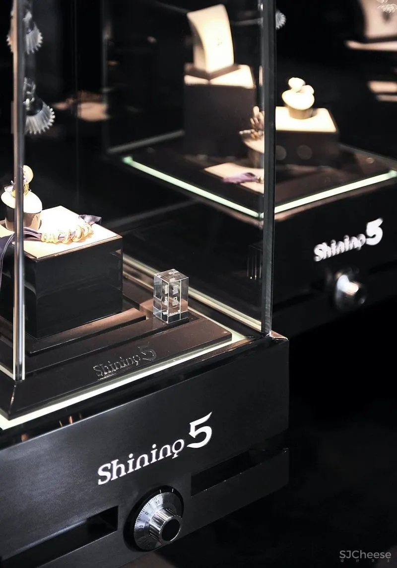 赵树 MEACHEAL,70 ㎡ 精致时尚小店的高级感