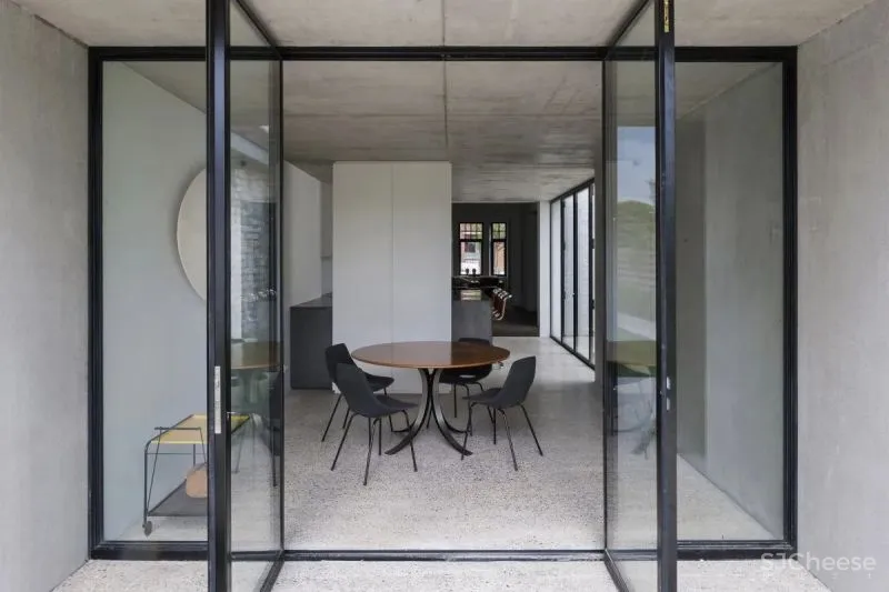 比利时Element Architecten-营造的现代侘寂风