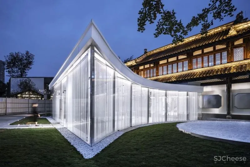 新作 FOURTRY SPACE潮流生活体验空间,成都 STUDIOLITE