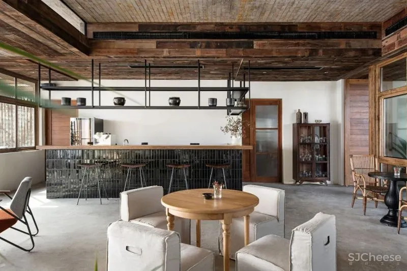 这一年 石朝思 保持自知,保持思想独立