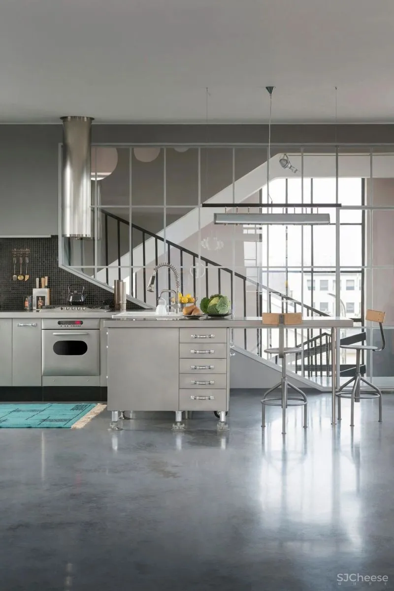 色彩进击,Loft的软装美学