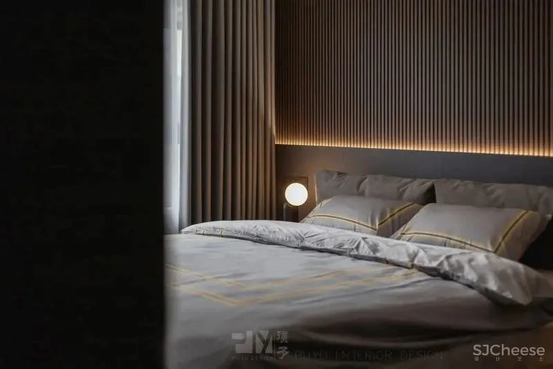 力量黑 生机绿,这个128㎡家既有蓄势的氛围,又有向上的张力! 璞予设计