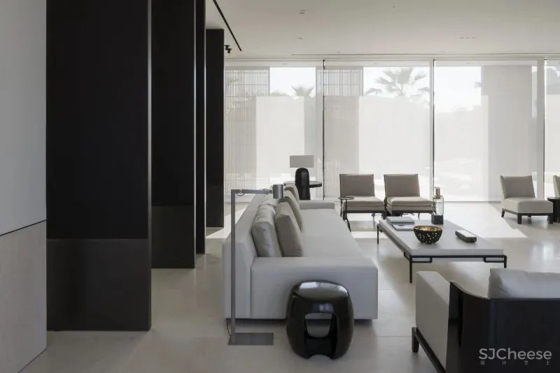 迪拜也有简约风大宅,简奢才是真格调!