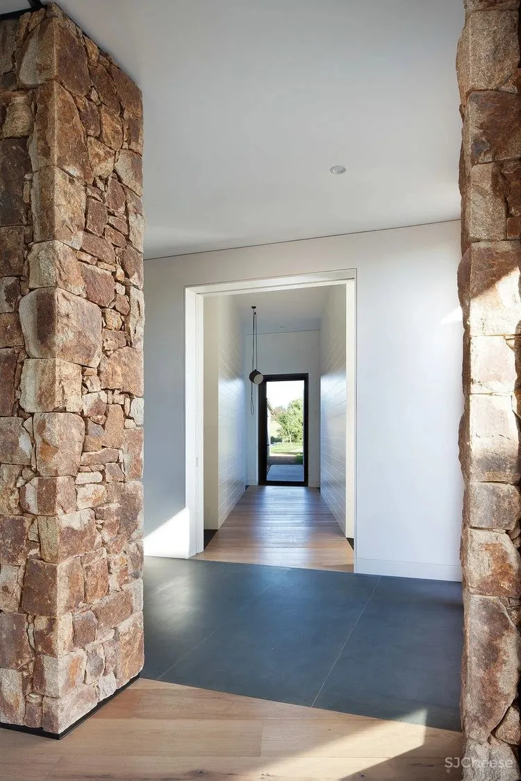 质朴自然的实用主义 Rachcoff Vella新作