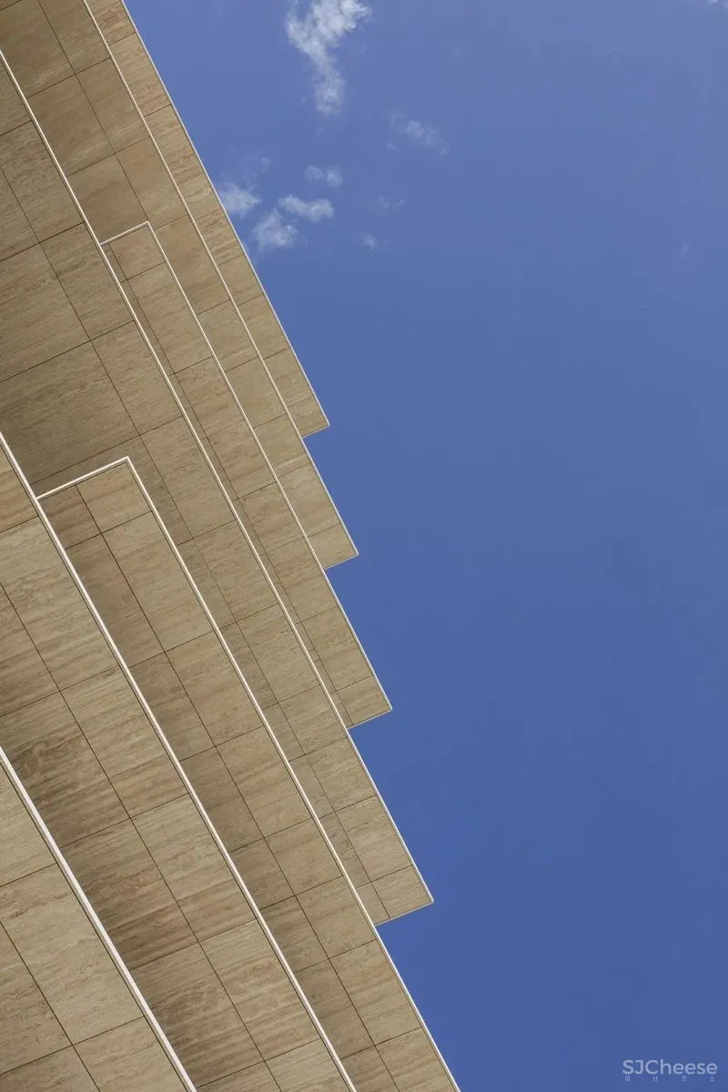 地标性的奢侈品跨界酒店-万众瞩目的宝格丽Bulgari酒店