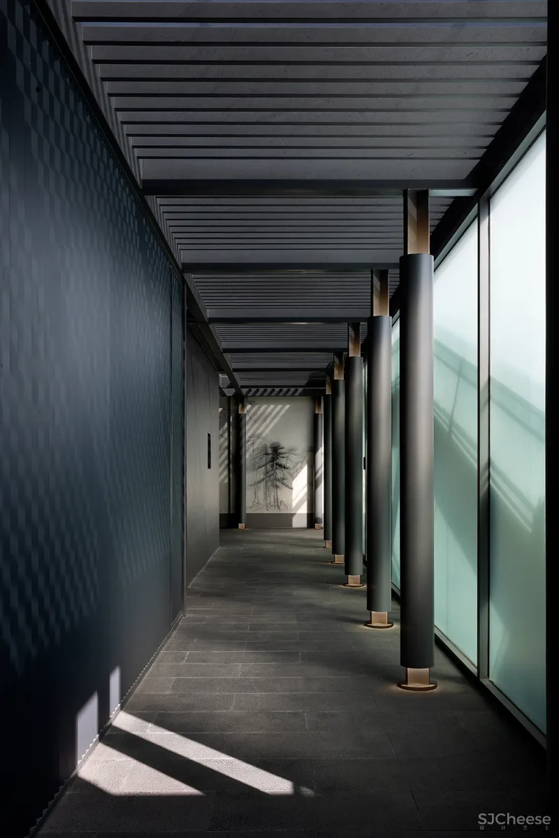 屋顶上的庭院，天空下的小雅 大相设计