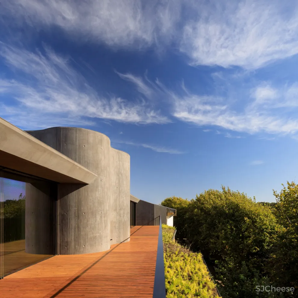 外墙个性内装简单的精装公寓，简约自然才是未来趋势