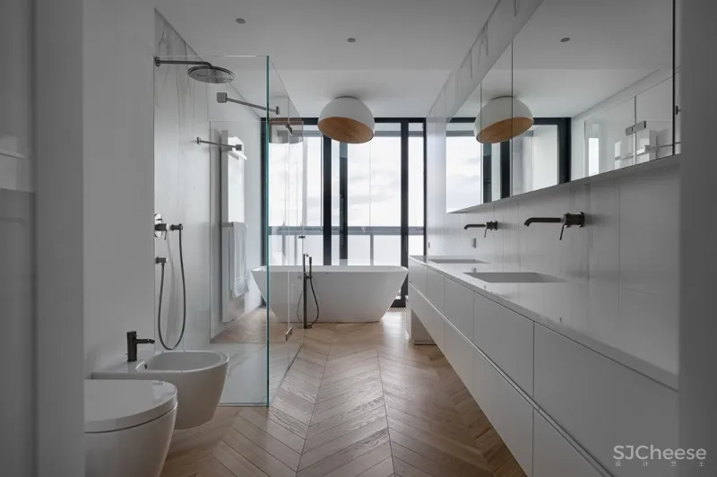 超好采光,复式公寓