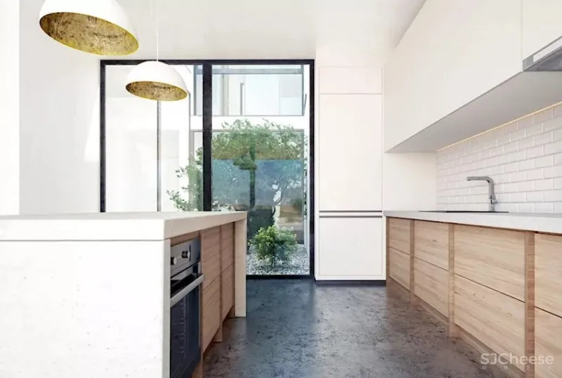 独享辽阔山景!现代简约庭院宅