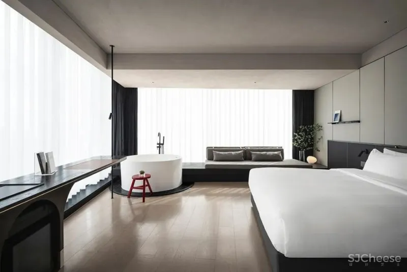 精品酒店X方程式