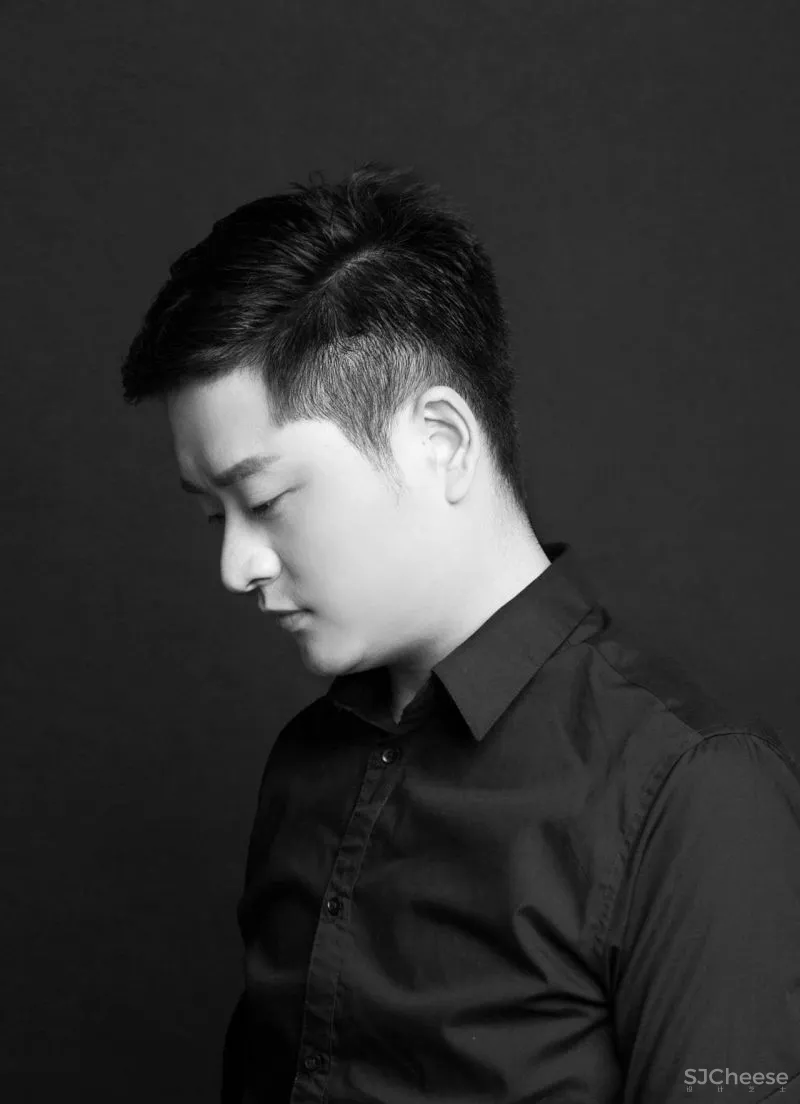 260㎡顶层复式,越简约的才越有格调!