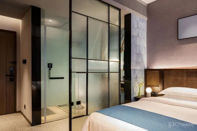 辛视新作|广州老街的小酒店