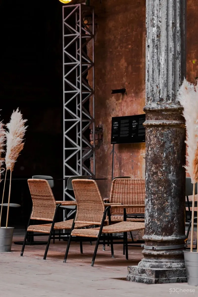 DA bureau丨圣彼得堡从“废墟”中生长出的建筑庭院