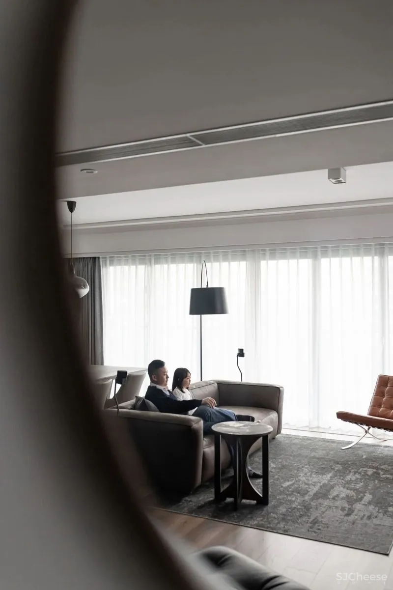 高级灰的精致格调，克制严谨的机长之家 宏福樘设计