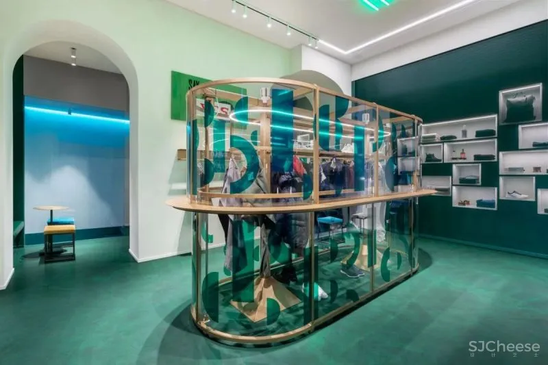 Visual Display，米兰Slowear 18概念店设计