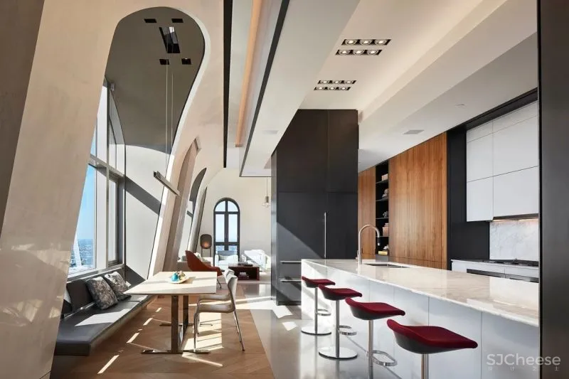 Wheeler Kearns Architects丨被艺术品包围的顶层公寓