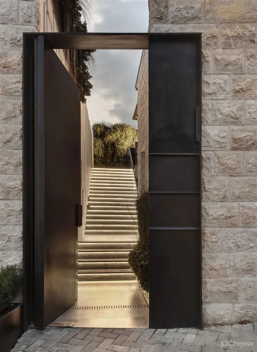 315㎡极简私宅,雅奢!