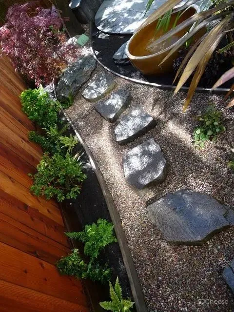 院子虽小，却可以别有温情