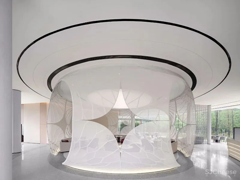 意巢设计丨自然生长,破茧化蝶