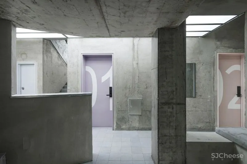 Shuang Han COLOUR Hotel丨“四季花海”,试图打破原有的循环