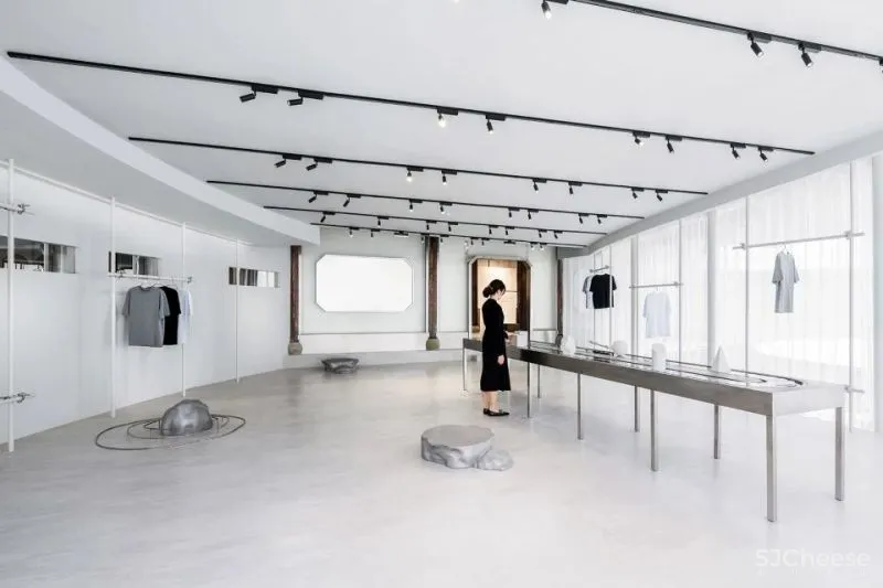 新作 FOURTRY SPACE潮流生活体验空间,成都 STUDIOLITE