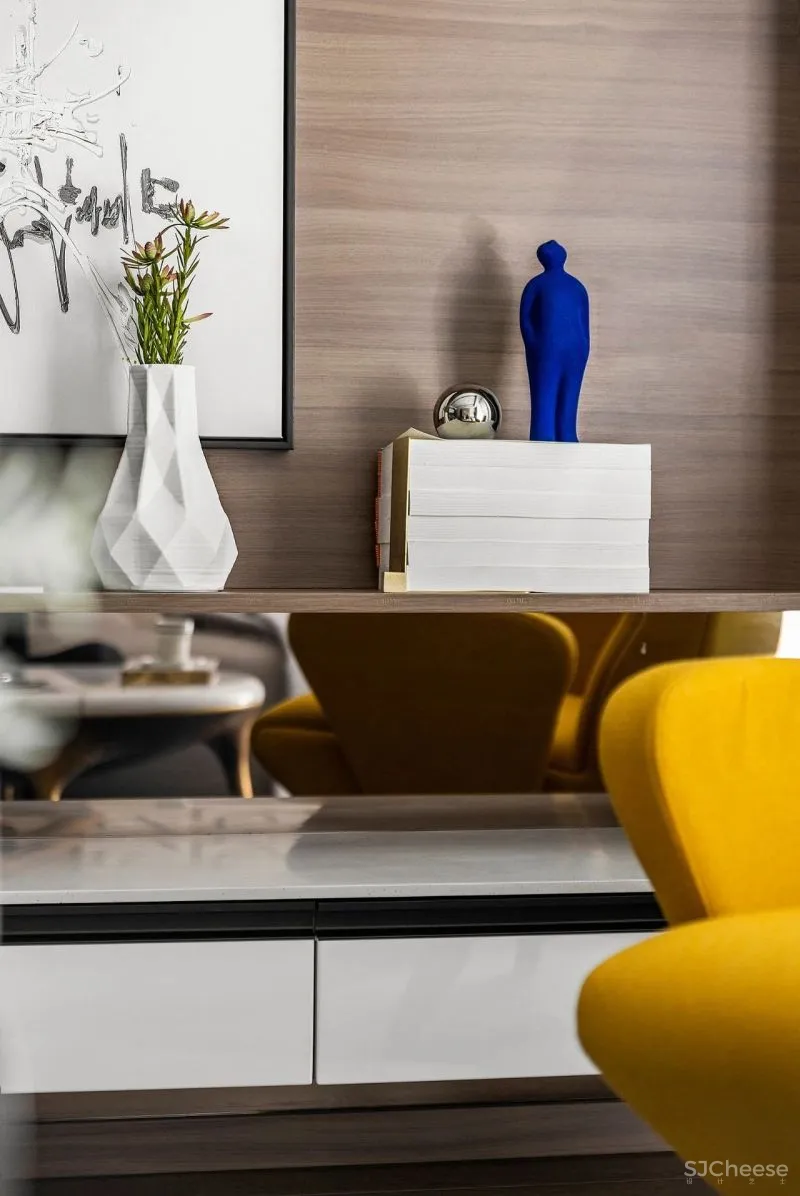 EVD廿象设计:精巧宅居,红绿蓝交迭构建家的理想色!