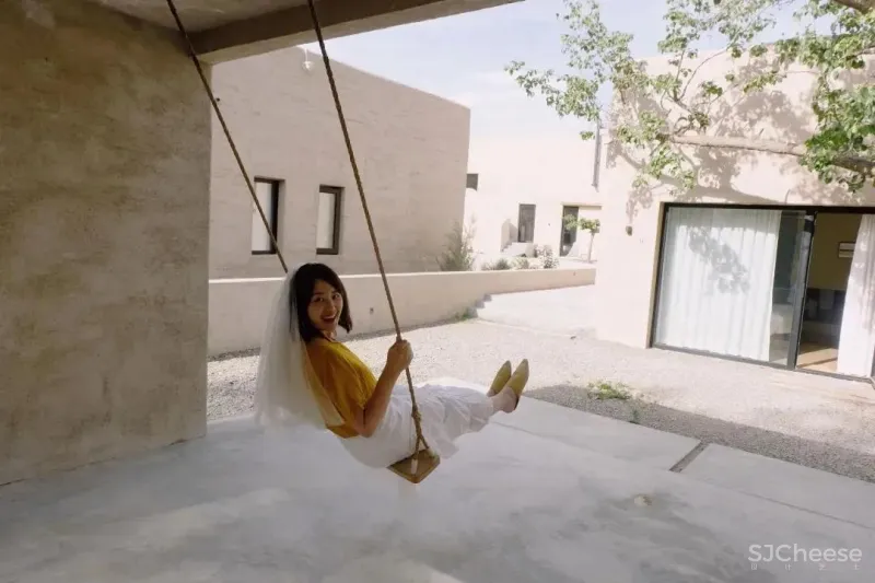 被《跑男》取景的中国小摩洛哥,还是个大佬云集的民宿集群,去年我就抢先打卡了!