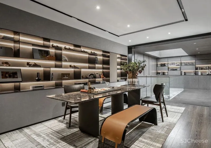 研质共设 430㎡ 气质大宅,北方和煦的下沉庭院