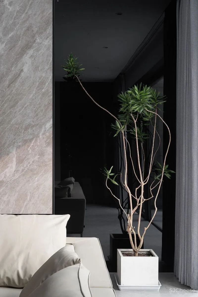 一野设计:原木、大理石、高级灰,诠释500㎡极简墅居