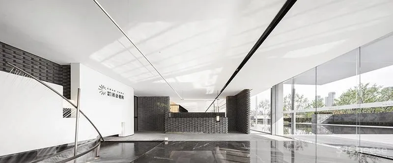 层叠艺术 唐忠汉新作