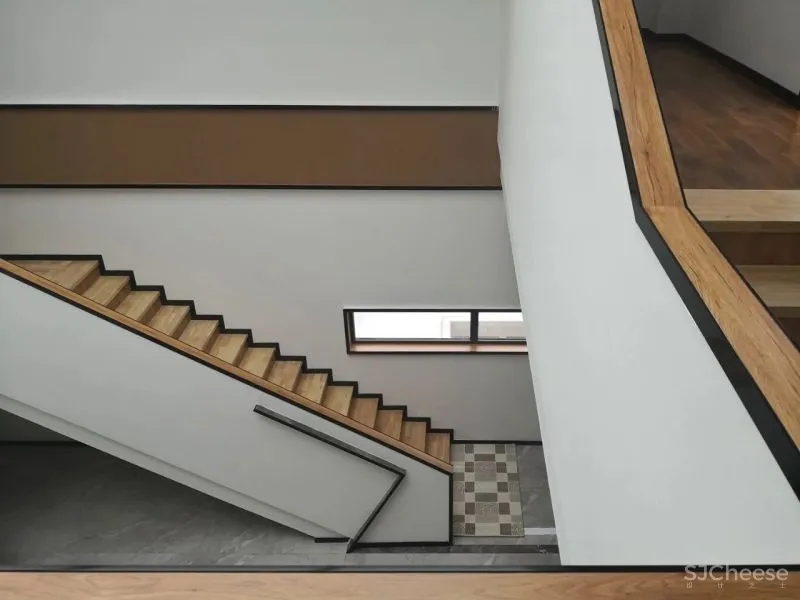 夹缝中自然生长.中国.葫芦岛德邻堂产业楼设计实践 DJ 建筑设计事务所