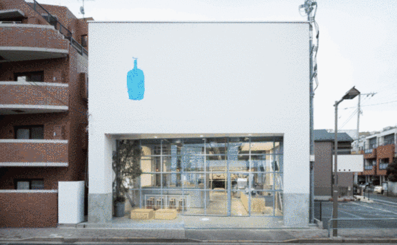 叫板星巴克!日本“网红”设计师,把老厂房改造成咖啡馆,价值47亿,吸引千万人打卡!