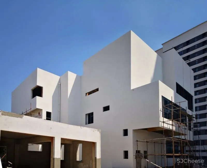 夹缝中自然生长.中国.葫芦岛德邻堂产业楼设计实践 DJ 建筑设计事务所