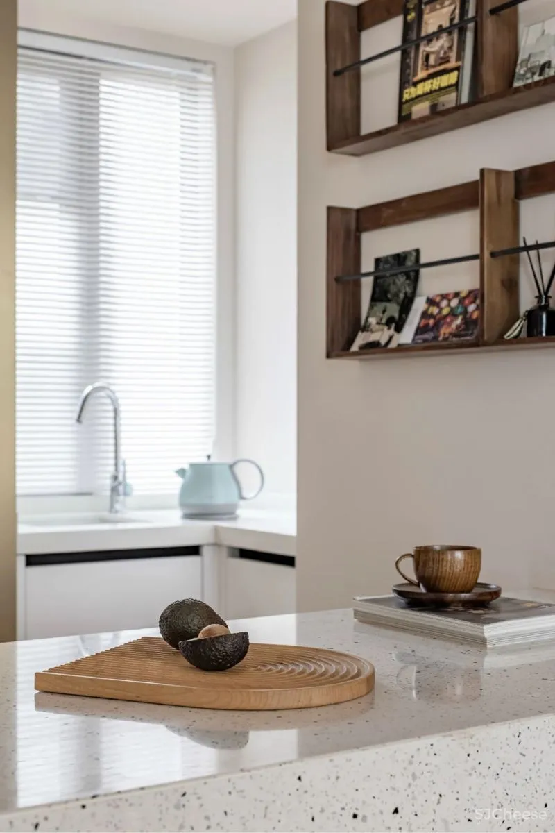 “书迷”教师夫妻的复古家,客厅卧室打通,餐厅放阳台,90㎡显大3倍!美呆!