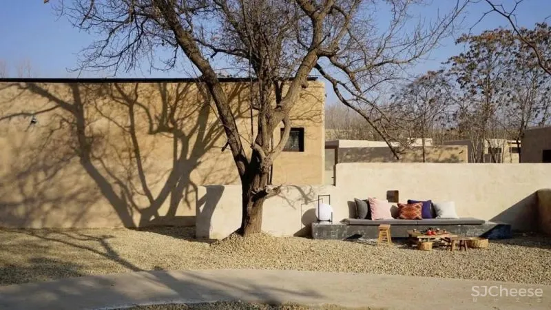 被《跑男》取景的中国小摩洛哥,还是个大佬云集的民宿集群,去年我就抢先打卡了!