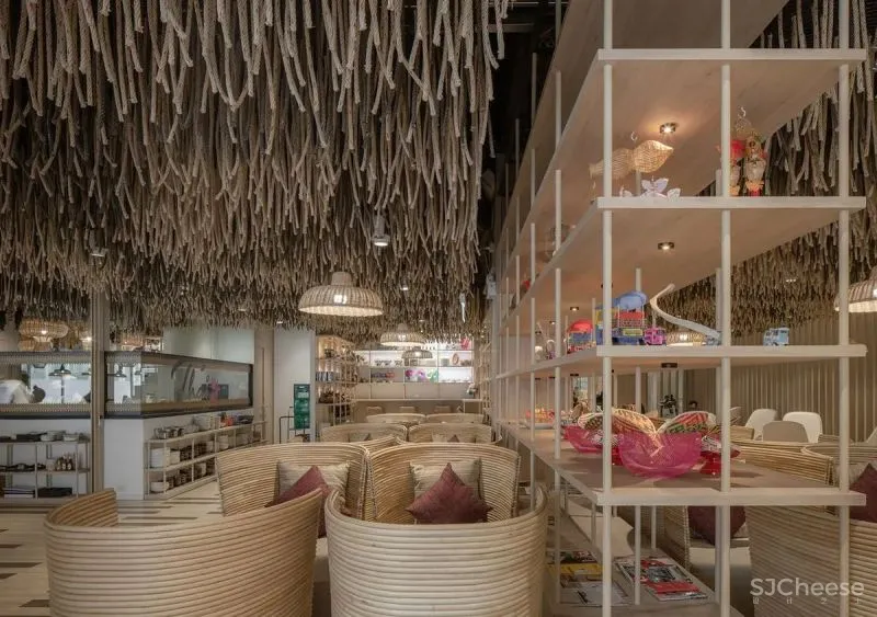 两个国外特色主题餐厅设计:风情不俗