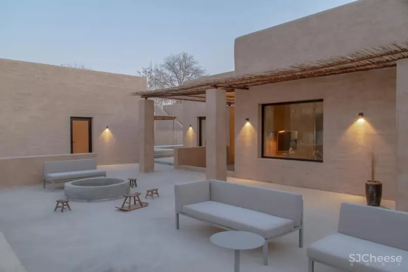 被《跑男》取景的中国小摩洛哥,还是个大佬云集的民宿集群,去年我就抢先打卡了!