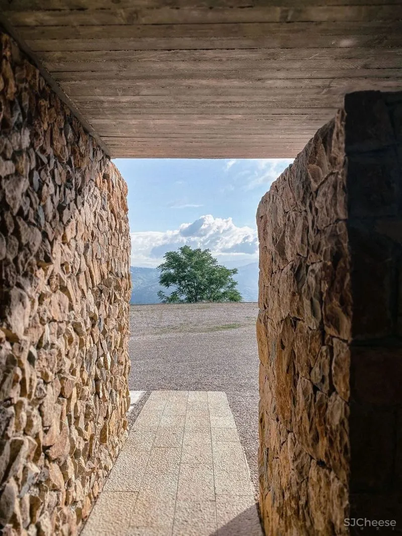 人类再次回到洞穴居住 黎巴嫩Cana Guesthouse