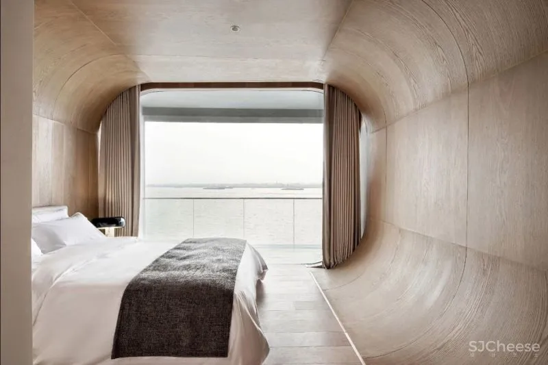 长江边上的艺术酒店 以游轮为主题的乐享空间