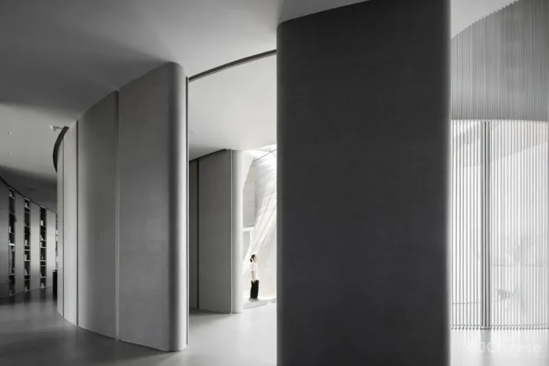 纯粹如诗 李玮珉新作