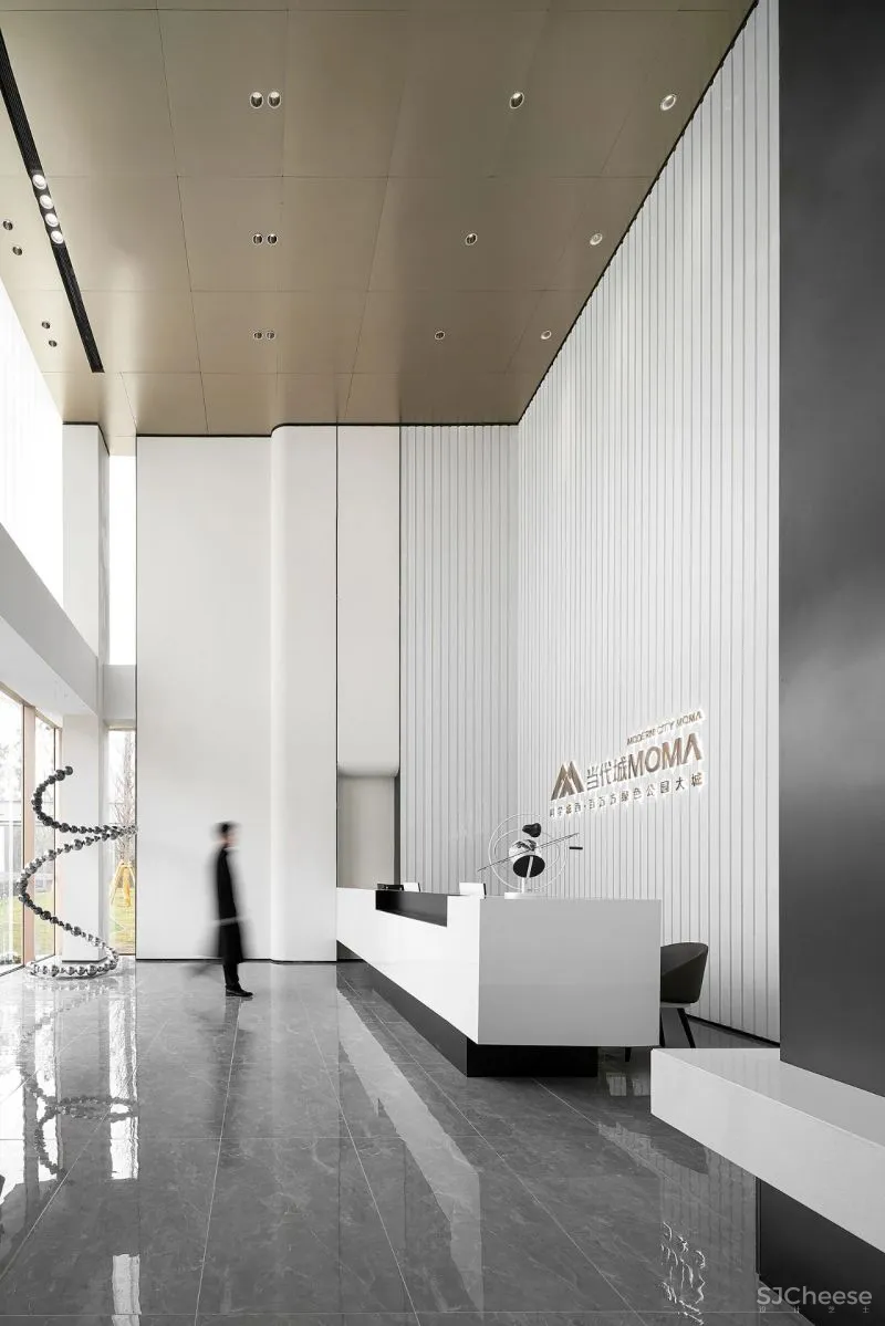 如聿设计:时尚简约设计,开启“星光巡游”之旅!