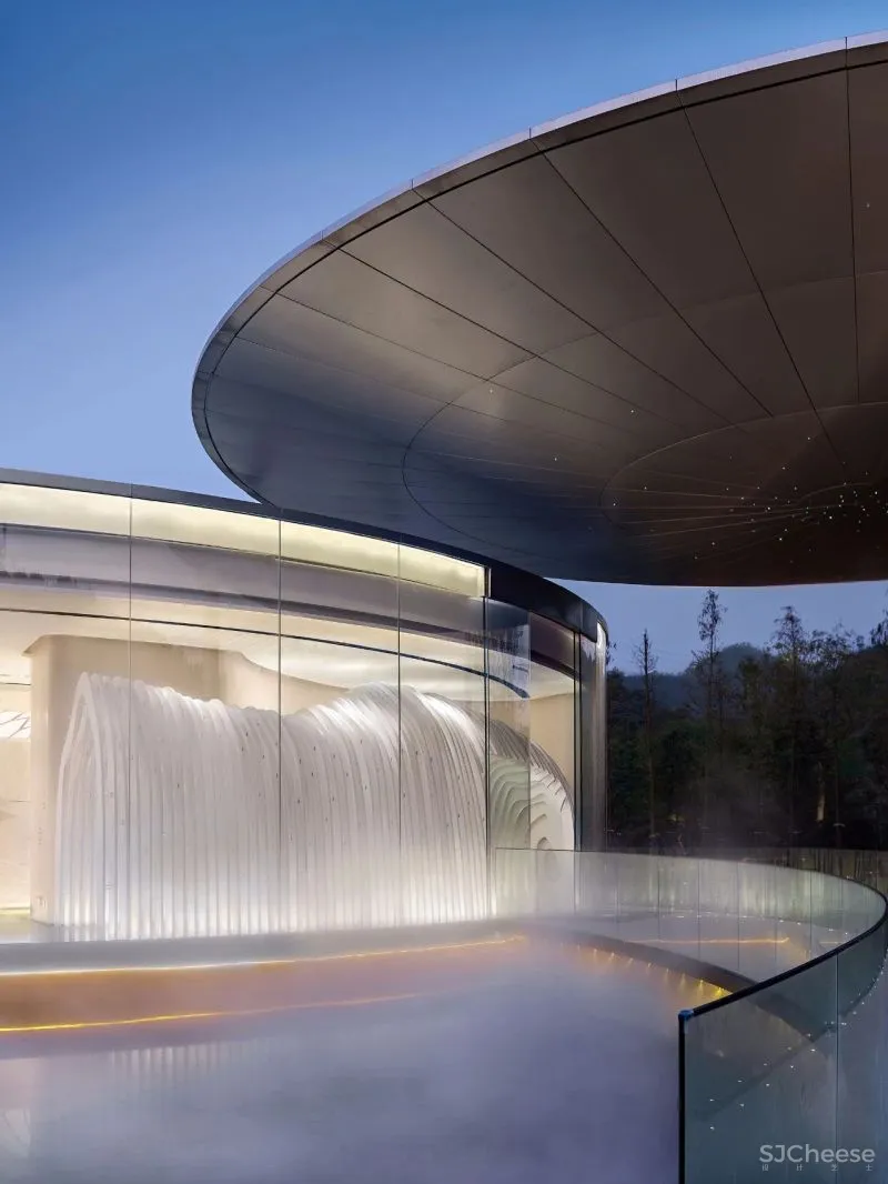 意巢设计丨自然生长,破茧化蝶