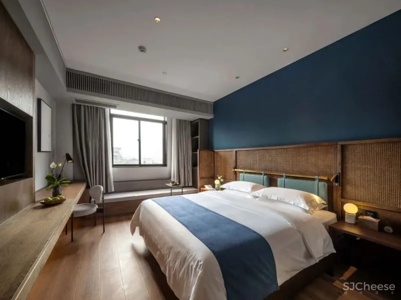 辛视新作|广州老街的小酒店