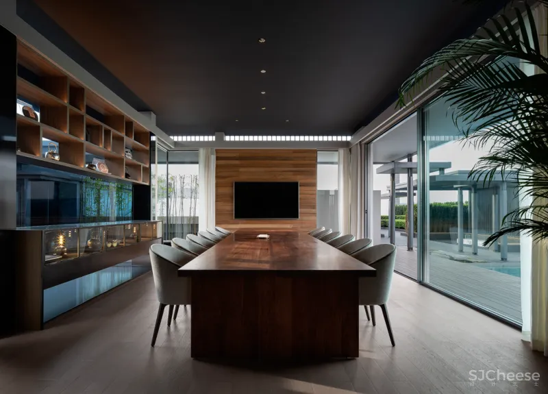 屋顶上的庭院，天空下的小雅 大相设计