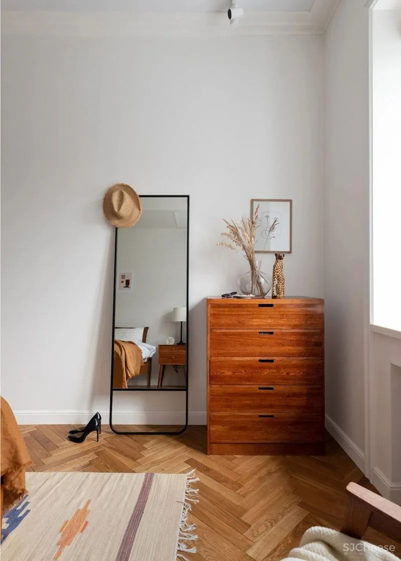 73.6平米的家中,在打造一场二十世纪中期的派对,复古又迷人